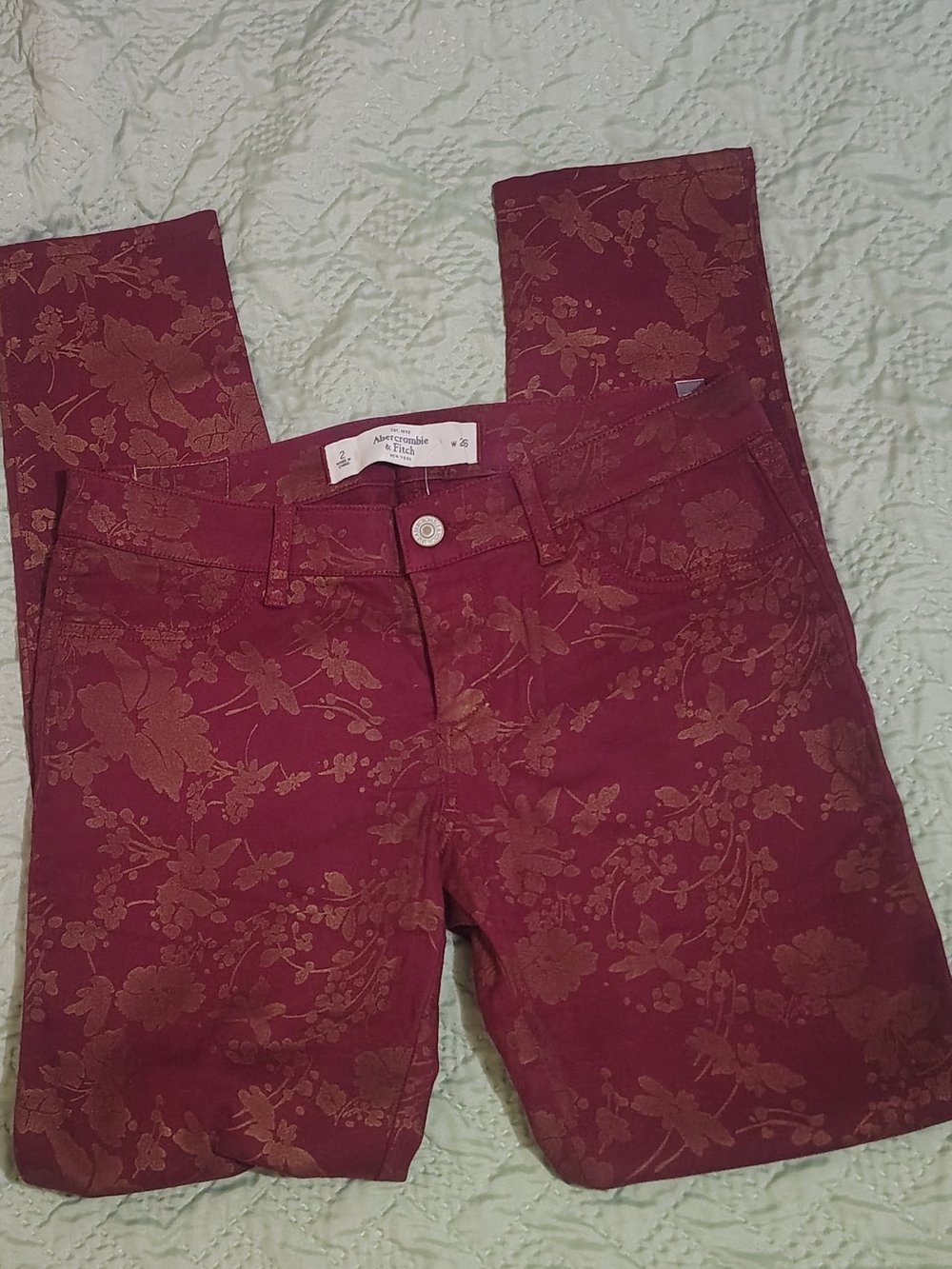 Abercrombie & Fitch Women’s Wine Floral Skinny Jeans